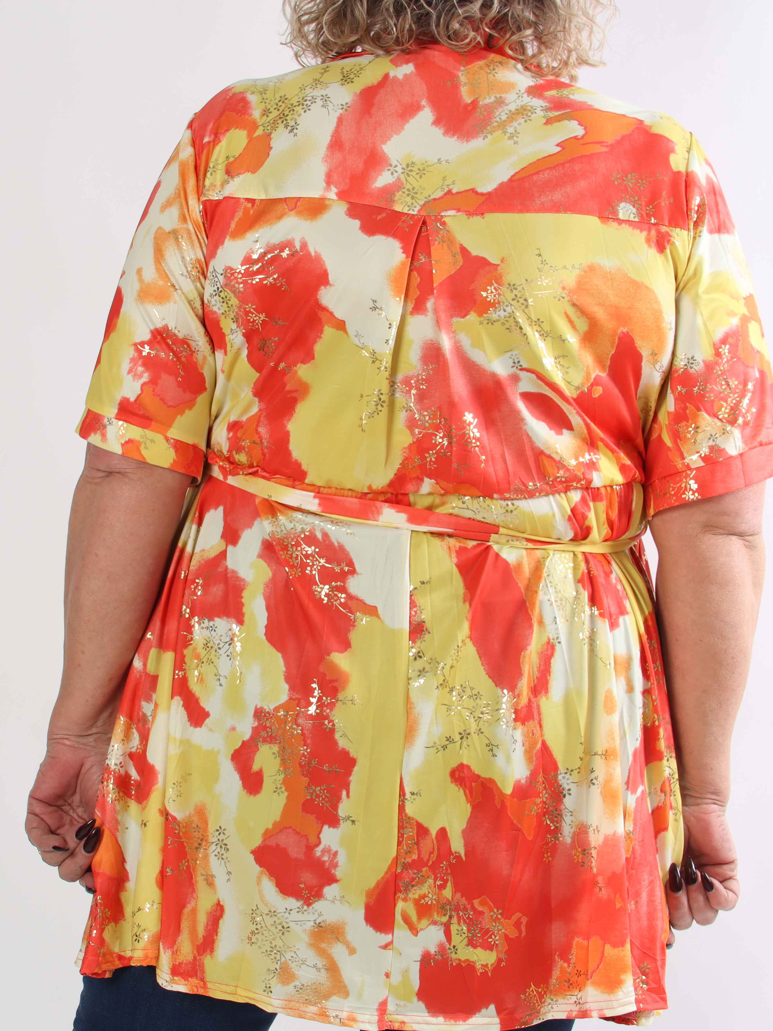 Cornelia - Elastisk kjole med skjortekrave og guldblade